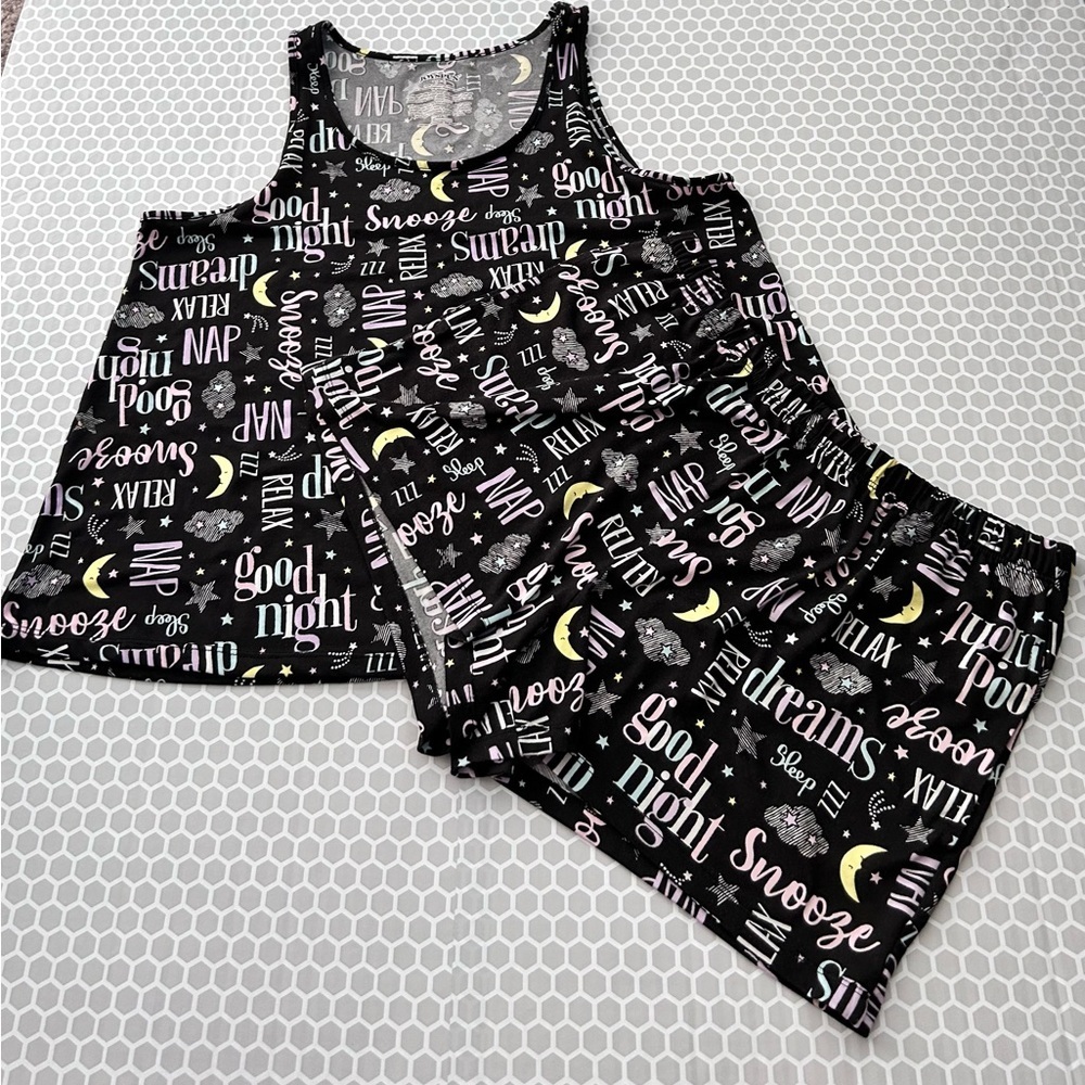 Joyspun Chic Black Sleepwear Set with Playful Text Size S